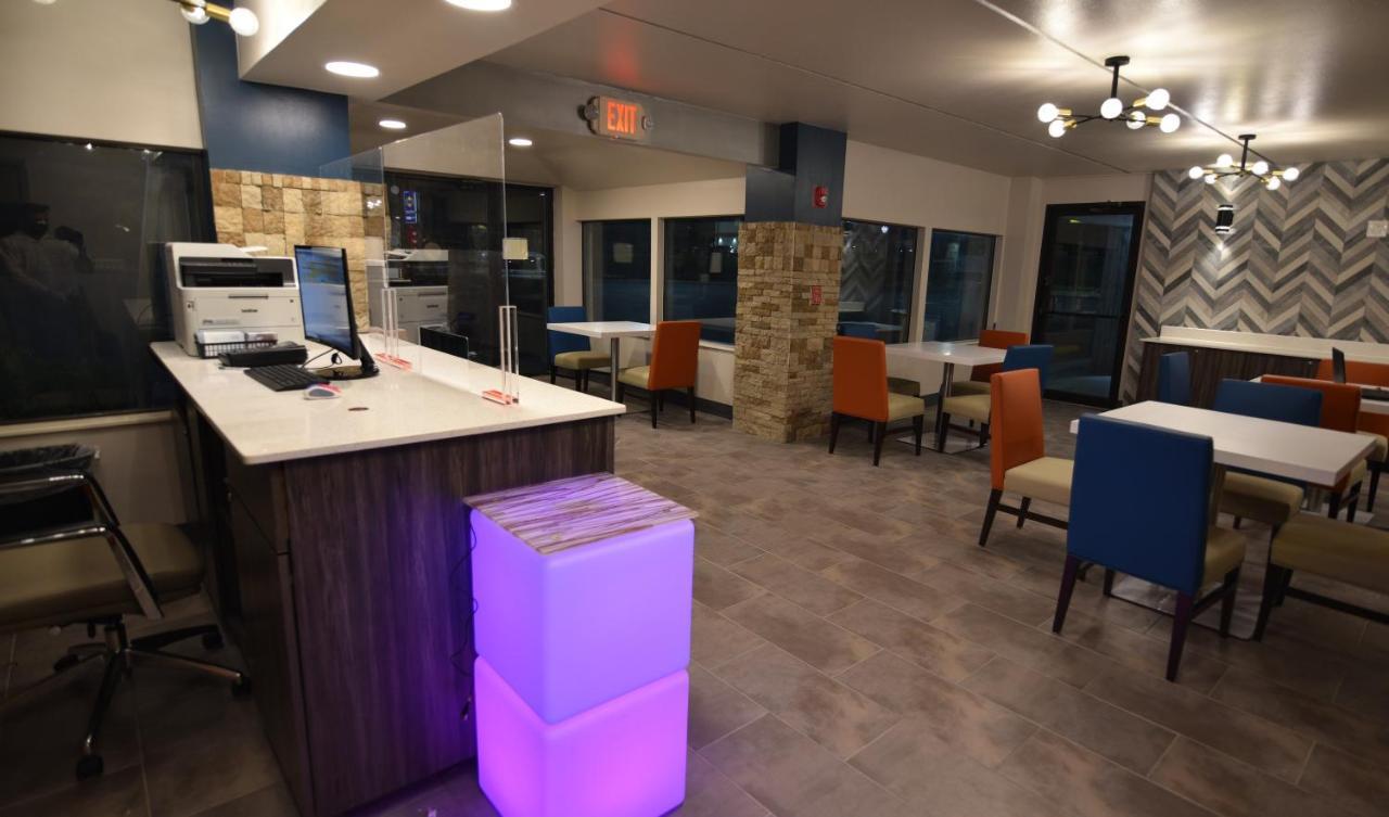 Baymont By Wyndham Pine Grove I-81 Otel Dış mekan fotoğraf